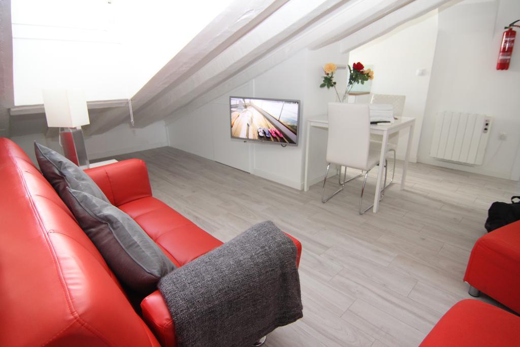 Apartamento Atico En Puerta Del Sol Madrid Exterior foto