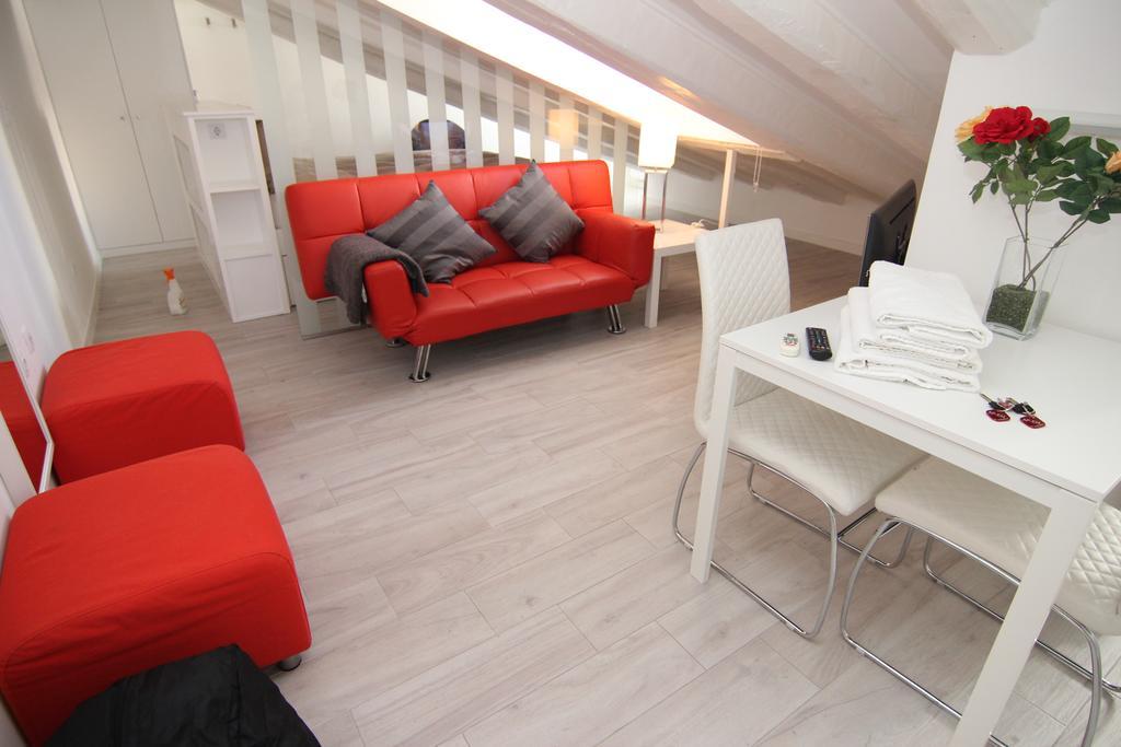 Apartamento Atico En Puerta Del Sol Madrid Exterior foto
