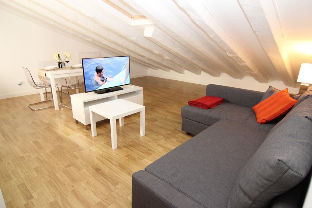 Apartamento Atico En Puerta Del Sol Madrid Exterior foto