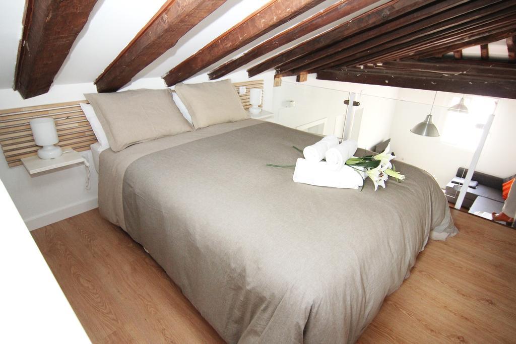 Apartamento Atico En Puerta Del Sol Madrid Exterior foto