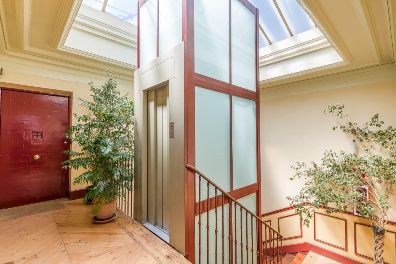 Apartamento Atico En Puerta Del Sol Madrid Exterior foto